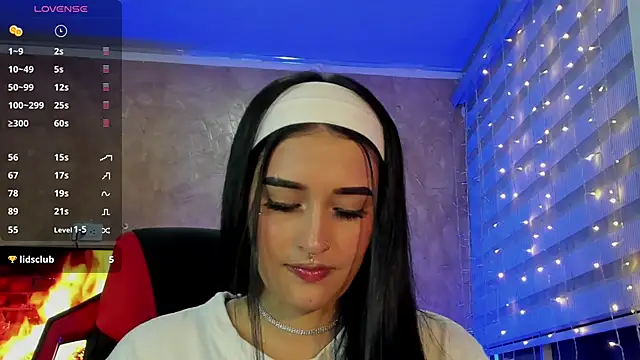 Charlotte greys online show from 01.11.25