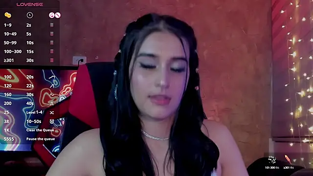 Charlotte greys online show from 02.09.25