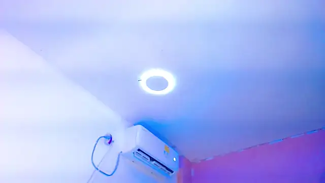 vanessa nauthygirls online show from 10.20.25