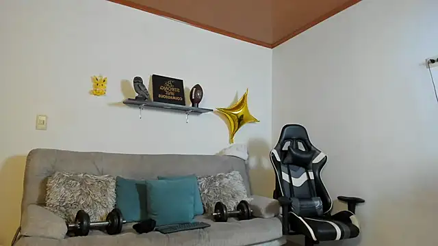 julian wallace online show from 10.20.25