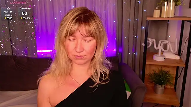 MilaBott online show from 02.24.25