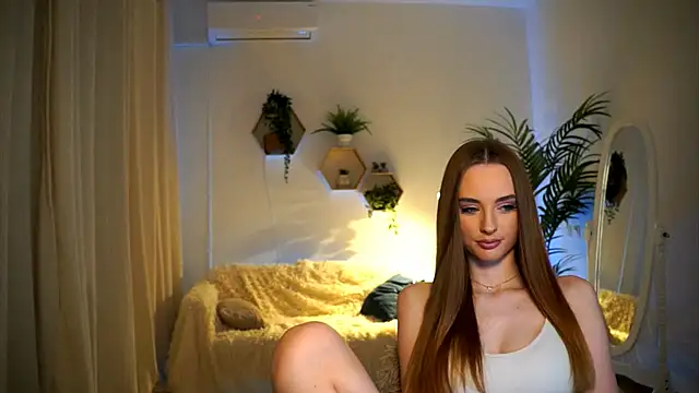 petitegonwiild online show from 01.05.25