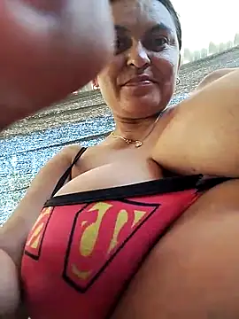 Horny-Mommy-Dirty online show from 10.18.25