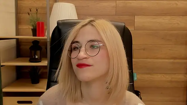 Moon13152 online show from 01.07.25