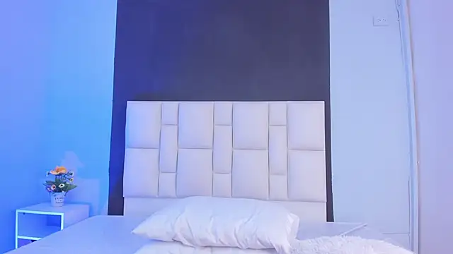 suzanelee online show from 02.21.25