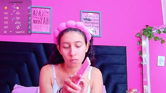 Beautifulskinny18 online show from 09.28.25