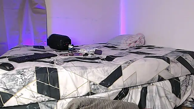 Logan cocky online show from 02.05.25