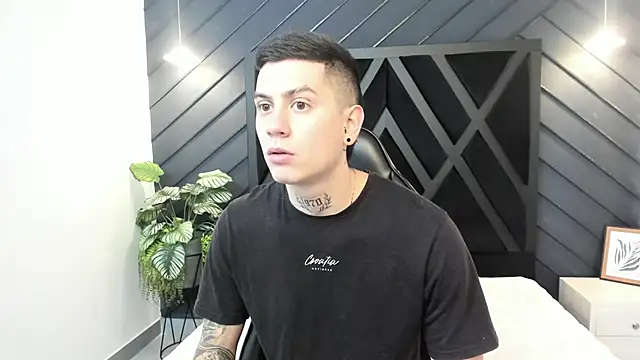 Yeiko Romero  online show from 02.11.25