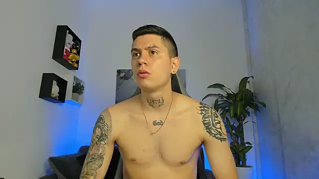 Yeiko Romero  online show from 09.10.25