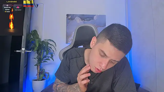 Yeiko Romero  online show from 11.14.25