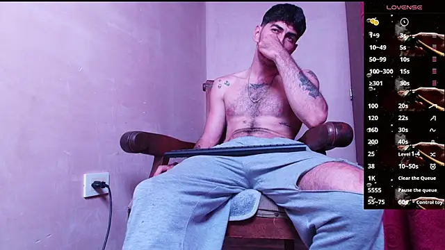 Thomass00 online show from 10.03.25