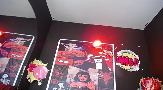 Snapshot of TIFFANYYSTAR chatting on 01.14.25 TIFFANYYSTAR online show from 01.14.25