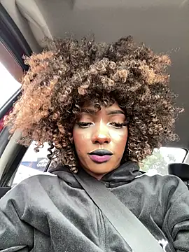 Snapshot of TIFFANYYSTAR chatting on 02.22.25 TIFFANYYSTAR online show from 02.22.25