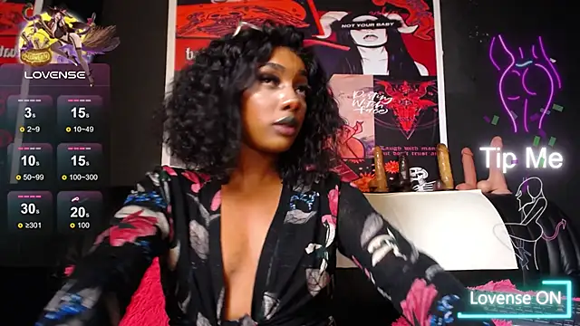 Snapshot of TIFFANYYSTAR chatting on 03.15.25 TIFFANYYSTAR online show from 03.15.25