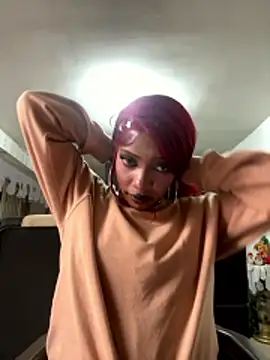 TIFFANYYSTAR online show from 01.06.26