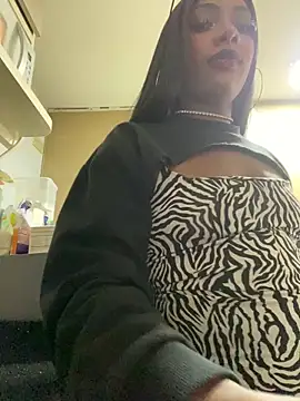 TIFFANYYSTAR online show from 01.16.26