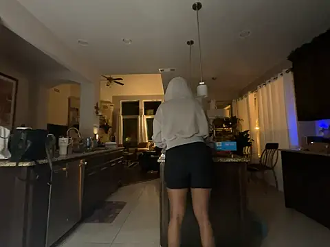 wynterheat online show from 04.11.26