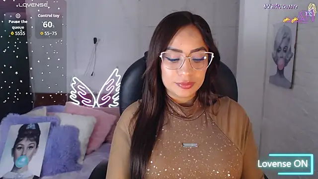 Paulina 627 online show from 05.25.26