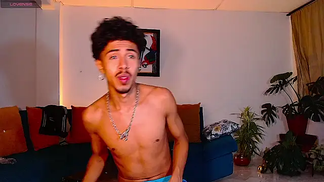 RyanRizzo online show from 01.17.25