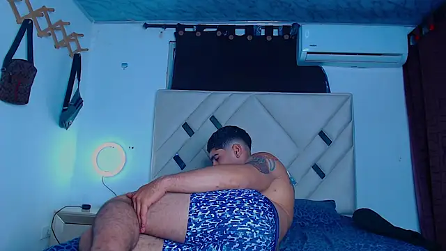 Snapshot of Rich_boy01 chatting on 02.28.25 Rich boy01 online show from 02.28.25