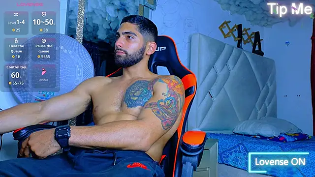 Snapshot of Rich_boy01 chatting on 01.17.26 Rich boy01 online show from 01.17.26