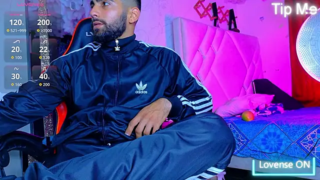 Snapshot of Rich_boy01 chatting on 01.31.26 Rich boy01 online show from 01.31.26