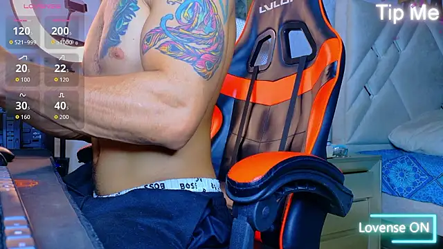 Snapshot of Rich_boy01 chatting on 02.15.26 Rich boy01 online show from 02.15.26