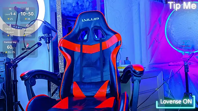 Snapshot of Rich_boy01 chatting on 03.18.26 Rich boy01 online show from 03.18.26