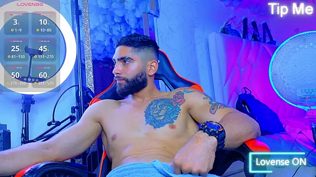 Snapshot of Rich_boy01 chatting on 03.28.26 Rich boy01 online show from 03.28.26