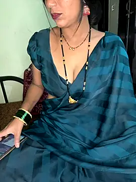 Snapshot of PUNAM_BABY1 chatting on 11.18.25 PUNAM BABY1 online show from 11.18.25