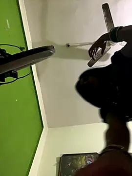 Snapshot of PUNAM_BABY1 chatting on 11.21.25 PUNAM BABY1 online show from 11.21.25