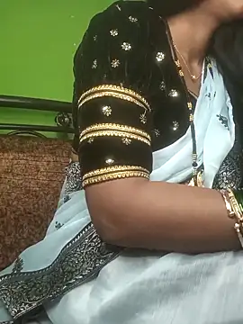 Snapshot of PUNAM_BABY1 chatting on 11.23.25 PUNAM BABY1 online show from 11.23.25