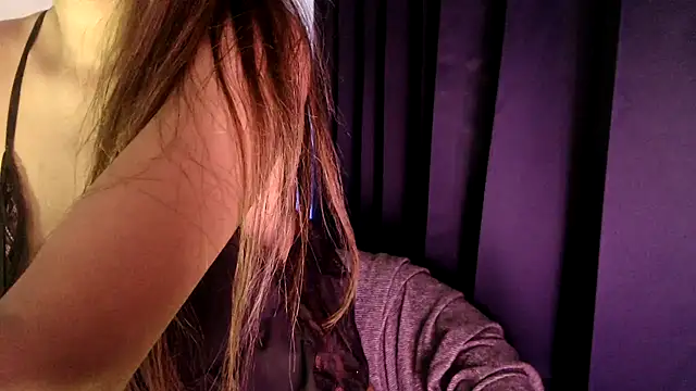 chhui mui online show from 03.19.25