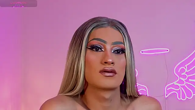  scarletmoore online show from 09.17.25