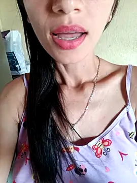 Nandasant09 online show from 11.29.25