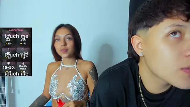 Snapshot of violet_casper_ chatting on 12.22.24 violet casper online show from 12.22.24