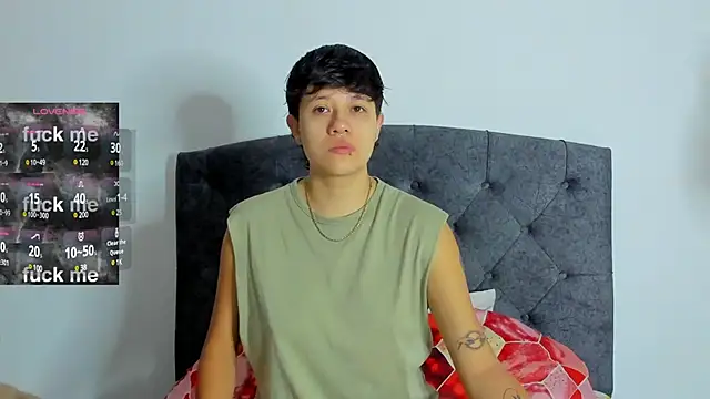 Snapshot of violet_casper_ chatting on 01.27.25 violet casper online show from 01.27.25