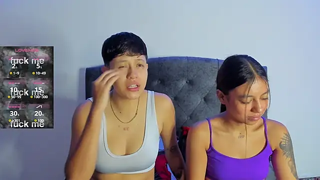 Snapshot of violet_casper_ chatting on 02.04.25 violet casper online show from 02.04.25