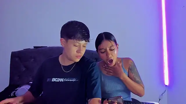 Snapshot of violet_casper_ chatting on 03.19.25 violet casper online show from 03.19.25