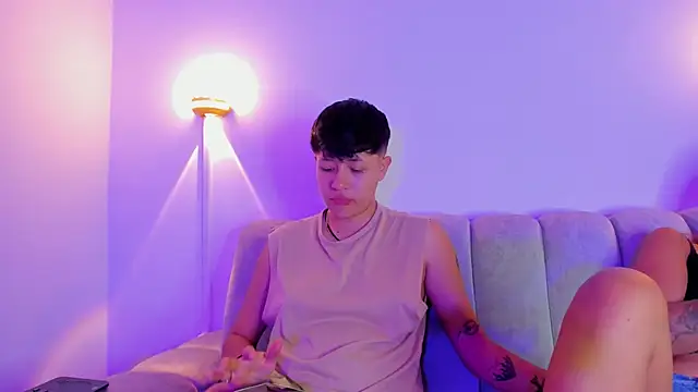 Snapshot of violet_casper_ chatting on 11.22.25 violet casper online show from 11.22.25