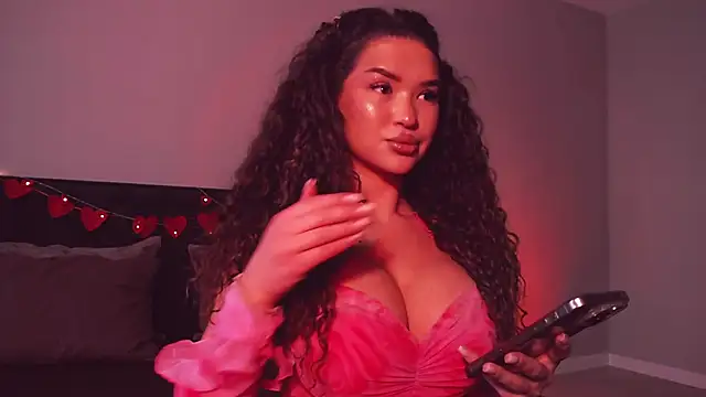 Denise Garciia online show from 02.19.25