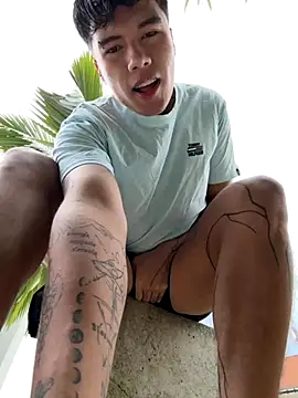 Snapshot of Logan_smith1 chatting on 09.19.25 Logan smith1 online show from 09.19.25