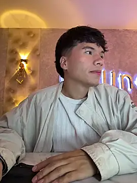 Snapshot of Logan_smith1 chatting on 10.16.25 Logan smith1 online show from 10.16.25