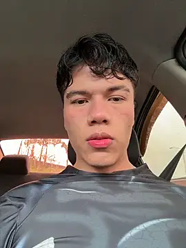 Snapshot of Logan_smith1 chatting on 10.17.25 Logan smith1 online show from 10.17.25