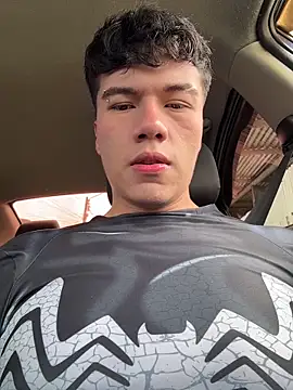 Snapshot of Logan_smith1 chatting on 10.26.25 Logan smith1 online show from 10.26.25