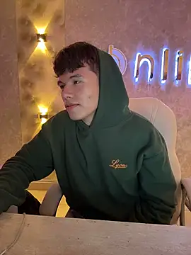 Snapshot of Logan_smith1 chatting on 01.10.26 Logan smith1 online show from 01.10.26