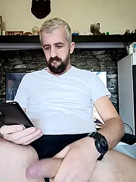 Snapshot of GrofLicno chatting on 01.19.26 GrofLicno online show from 01.19.26