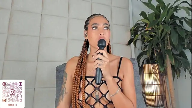 Nia Bunny online show from 03.18.25