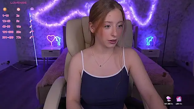 SilverrMoon online show from 02.28.25