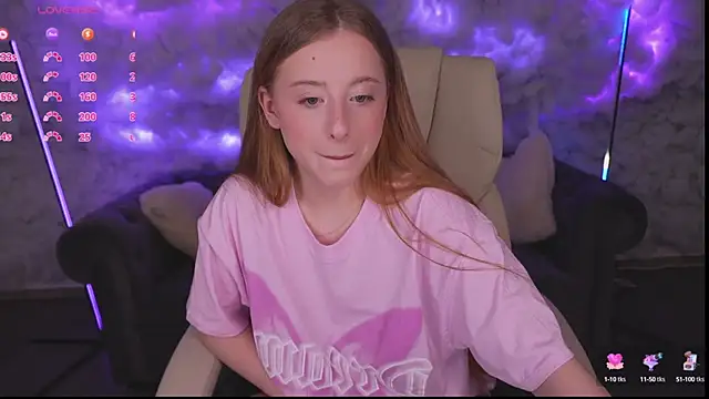 SilverrMoon online show from 03.11.25